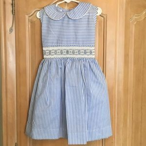 Beautiful elegant smock dress size 2